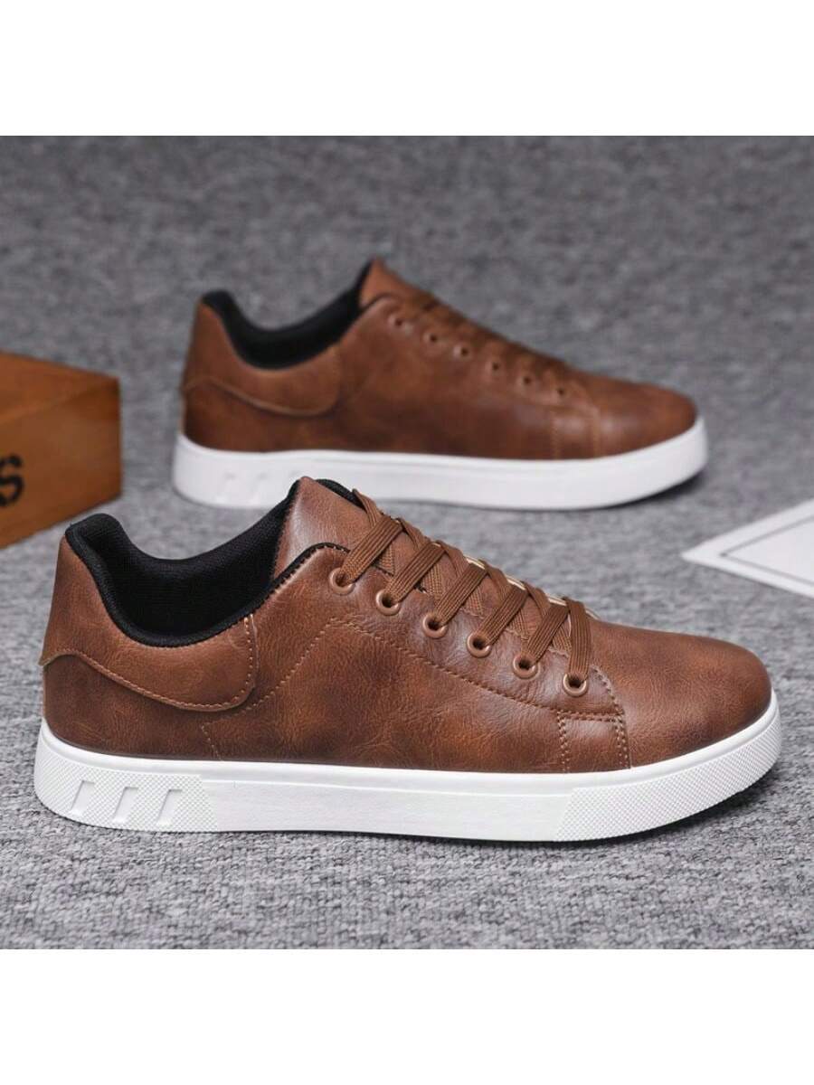 Baskets homme basses à lacets