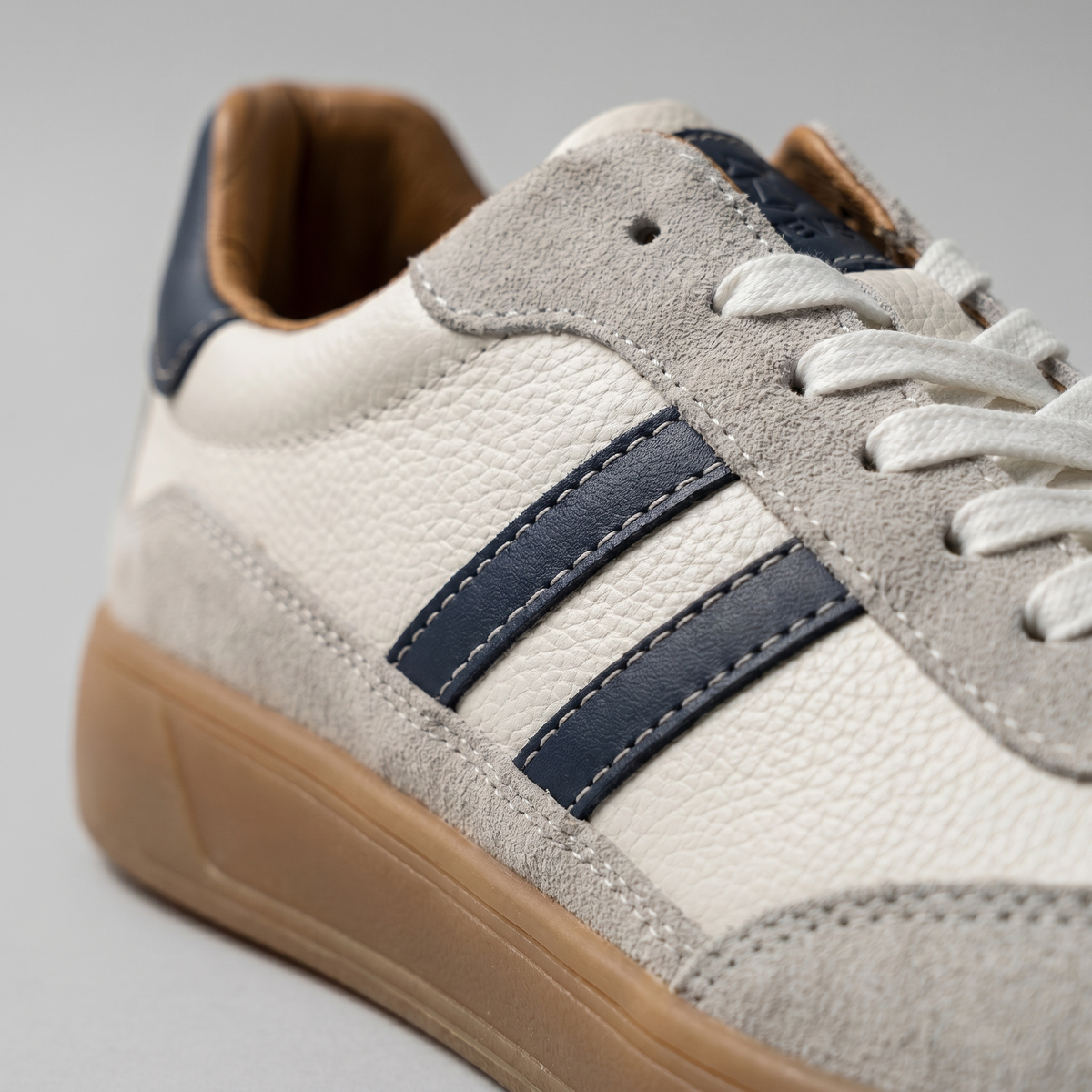 Baskets homme rétro à empiècements