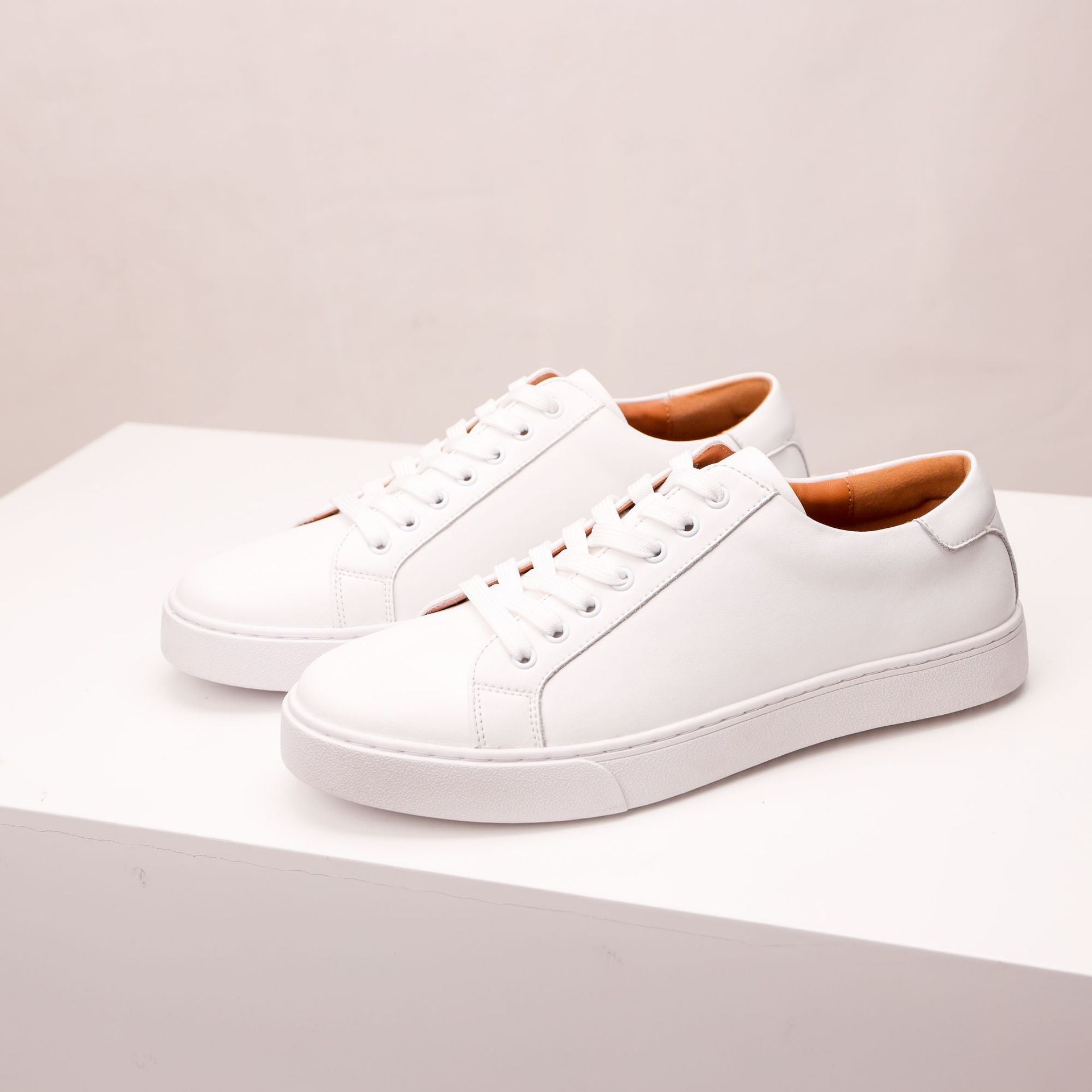 Baskets à lacets pour homme