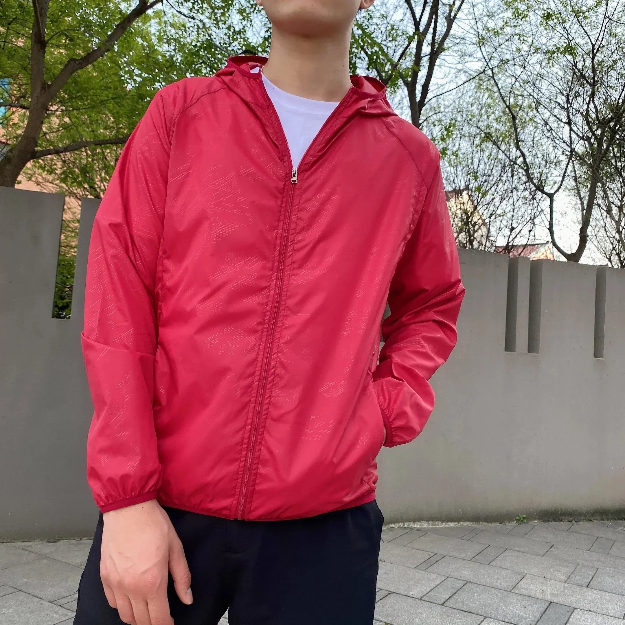 Blouson homme zippé à capuche