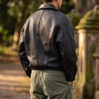 Blouson homme zippé à panneaux structurés