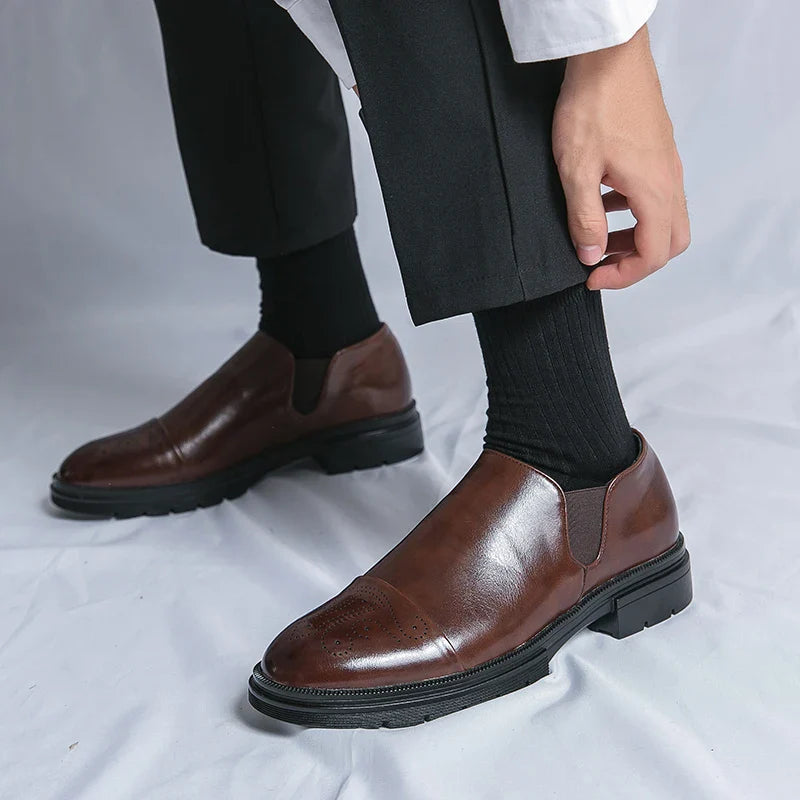 Chaussures homme perforées