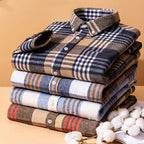 Chemise homme à carreaux col boutonné