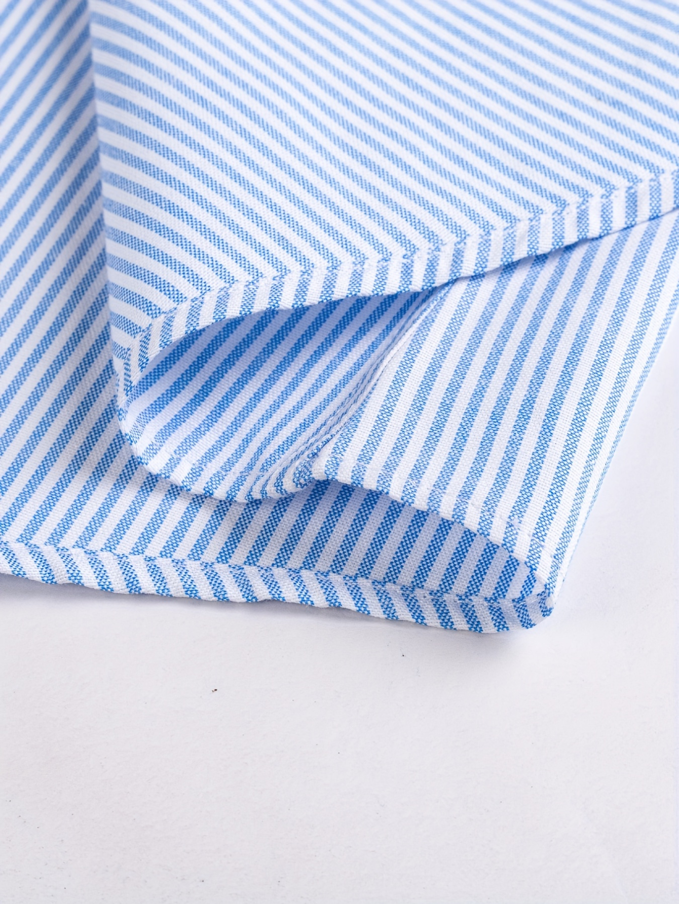 Chemise homme à rayures verticales