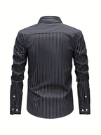 Chemise homme à fines rayures
