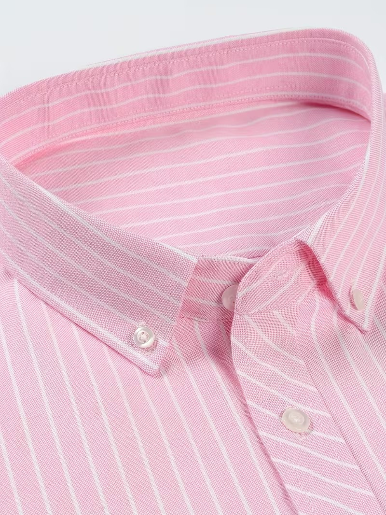 Chemise homme à fines rayures