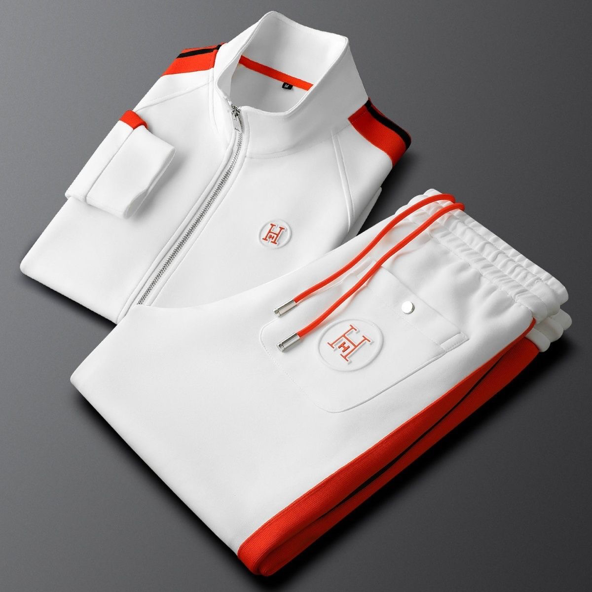 Ensemble homme zippé à bandes contrastantes
