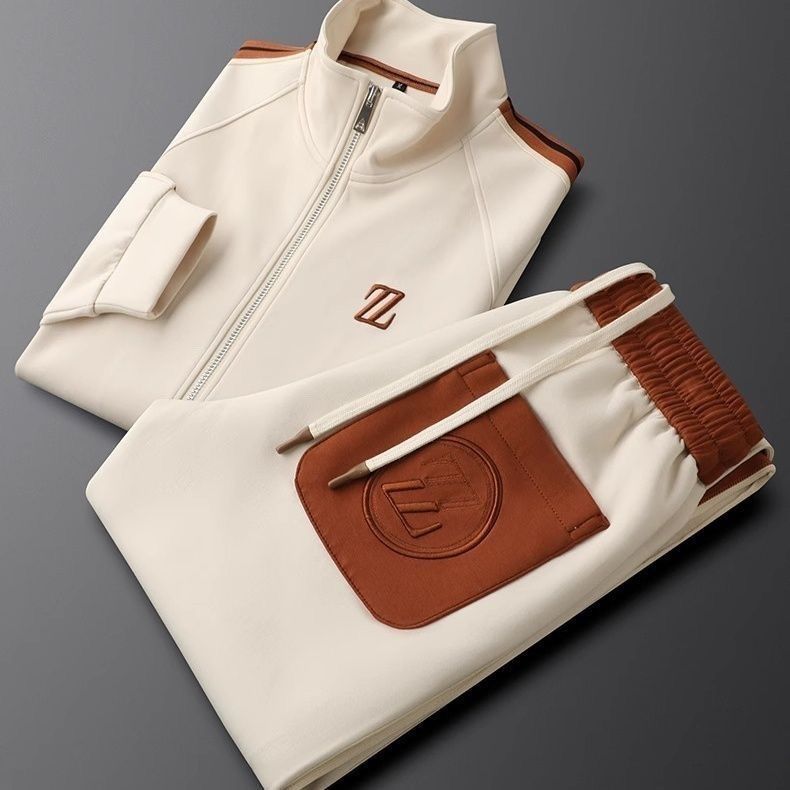 Ensemble homme zippé à bandes latérales