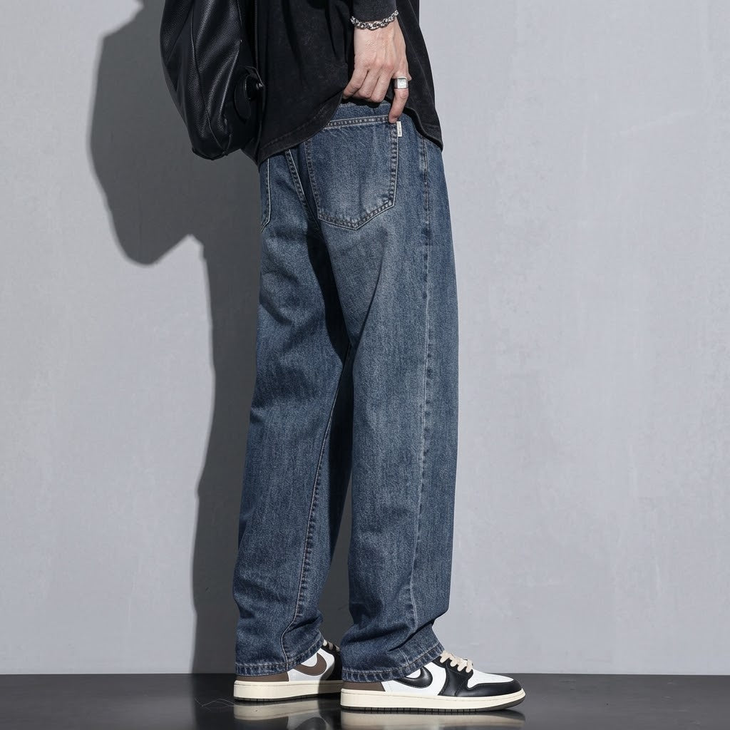 Jean homme coupe ample à jambe droite