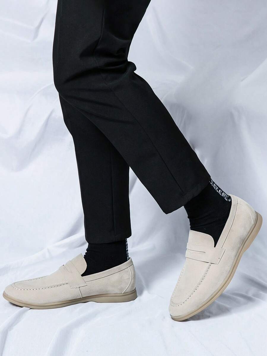 Mocassins homme à découpe frontale