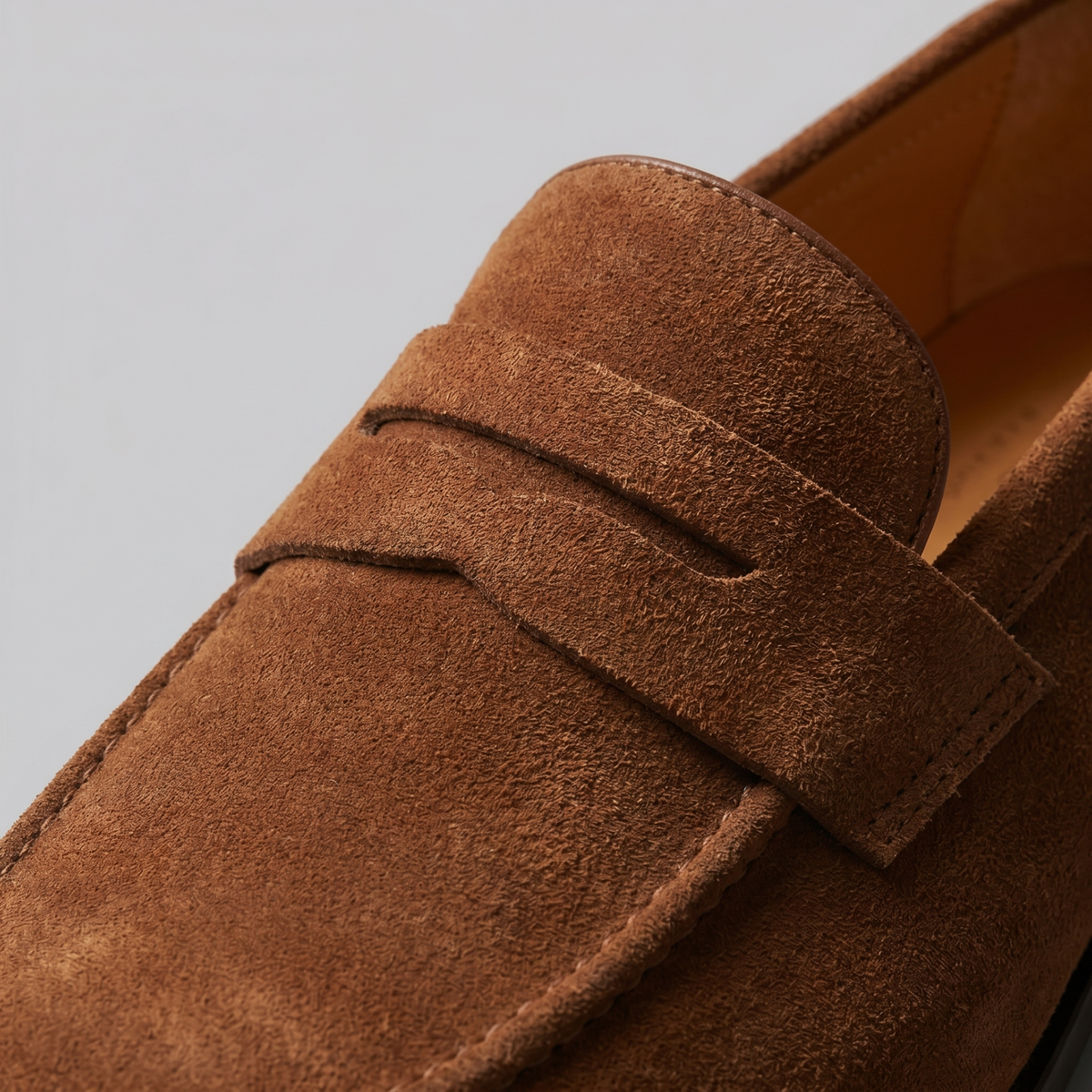 Mocassins homme en daim à bride fendue