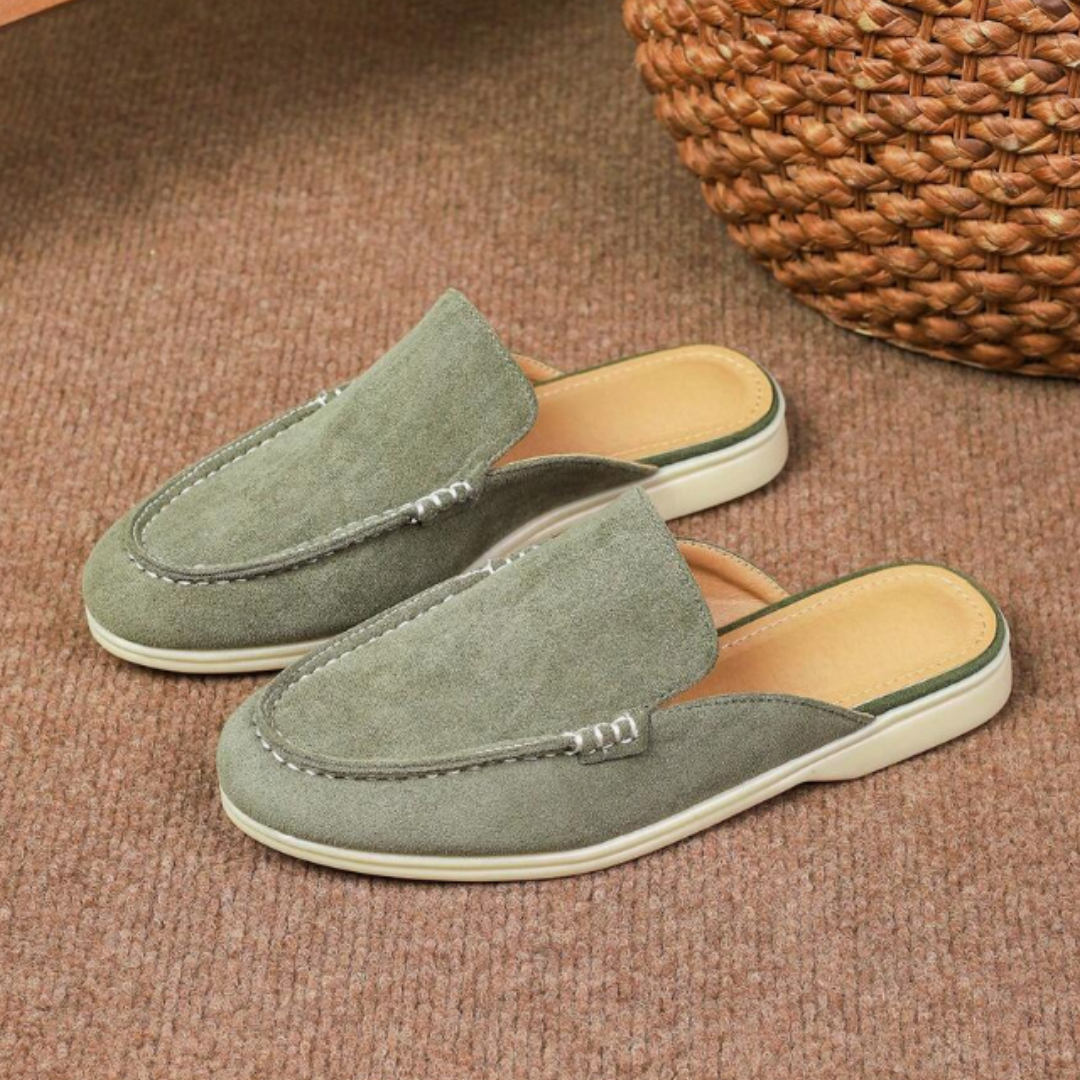 Mules homme à détail métallique