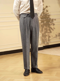 Pantalon homme à pinces coupe droite