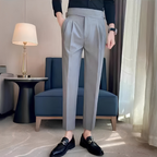 Pantalon homme à pinces droites
