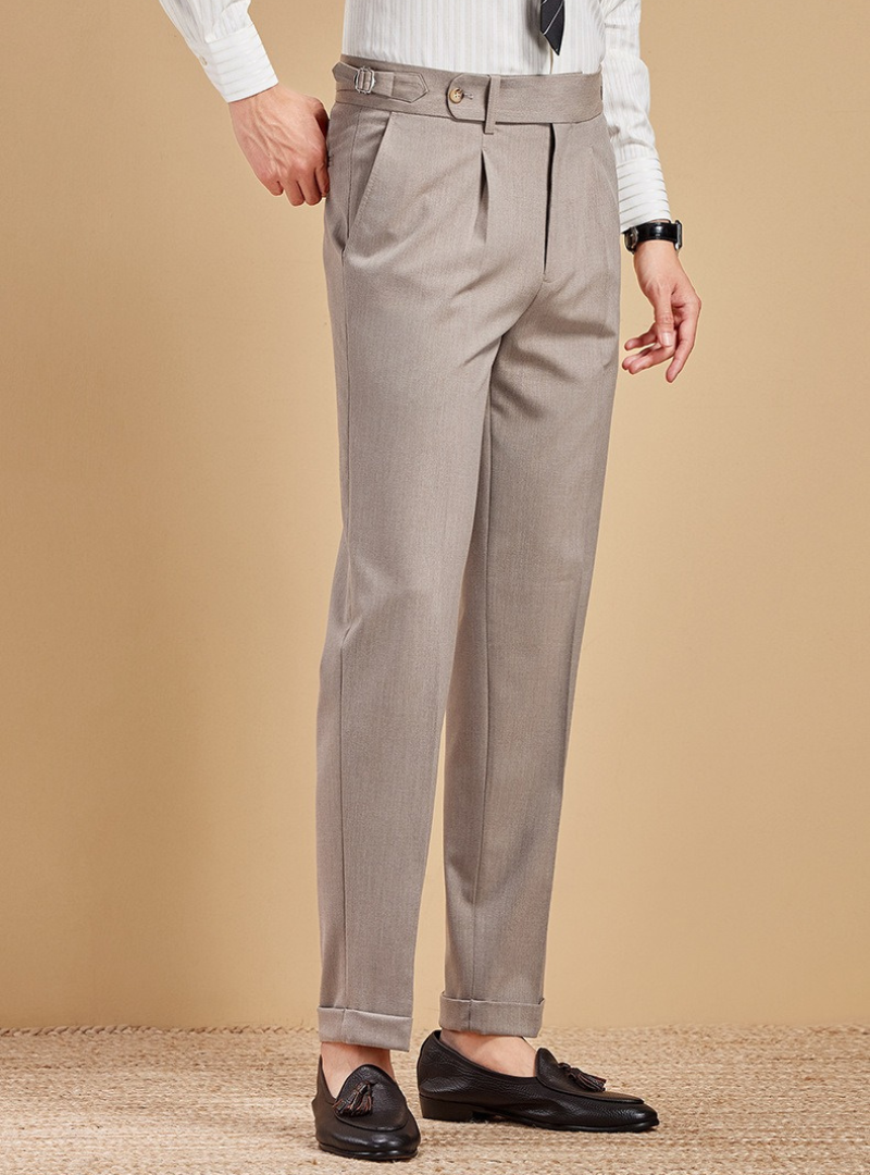 Pantalon homme à pinces et taille ajustable