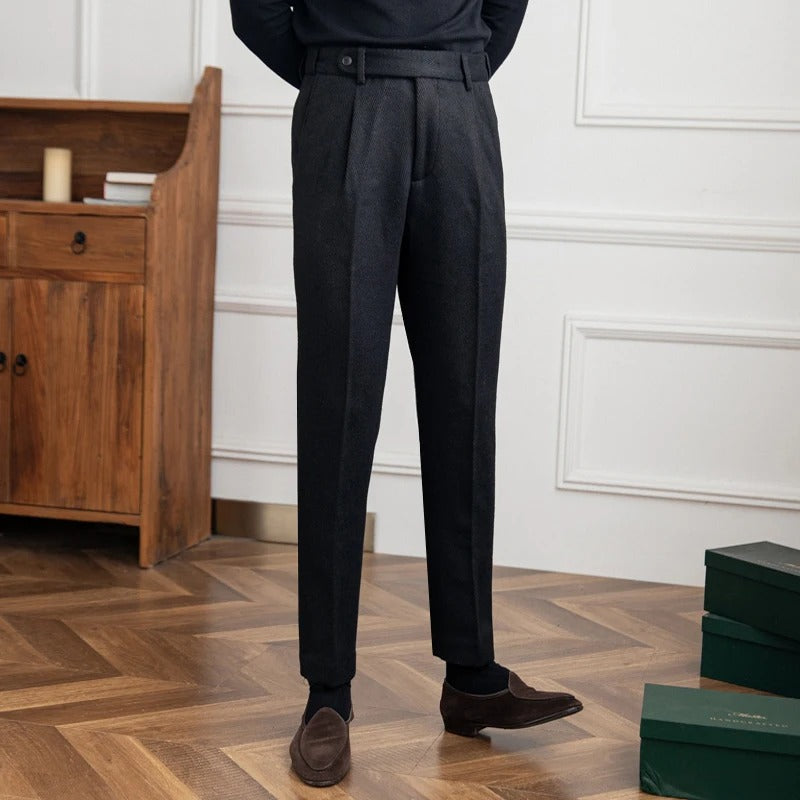Pantalon homme à plis coupe classique