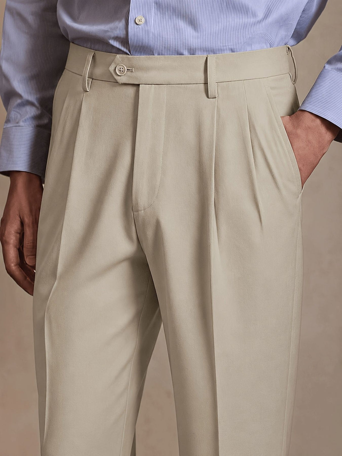 Pantalon homme habillé à pinces coupe droite