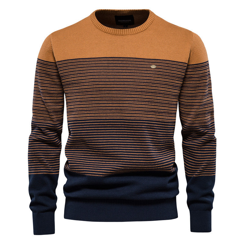 Pull homme à fines rayures
