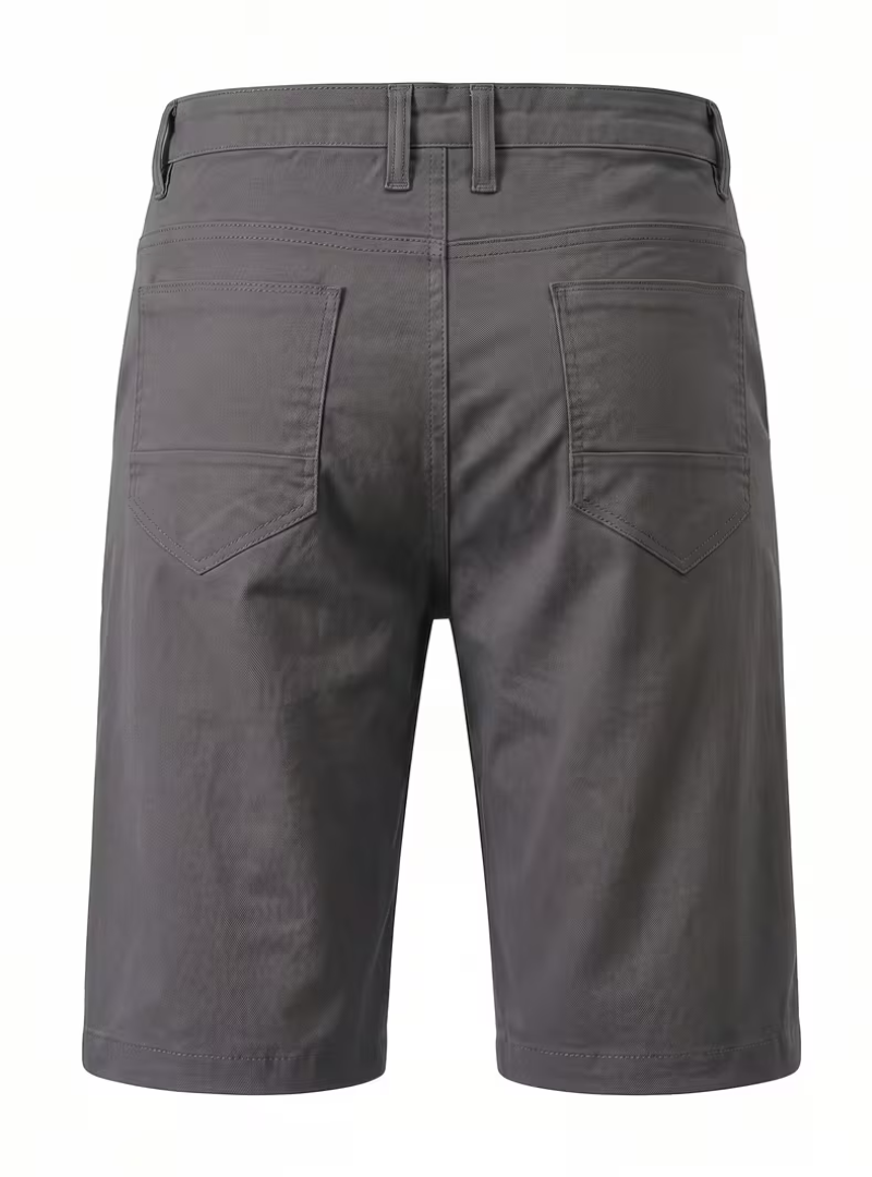 Short homme coupe classique